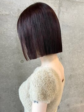 セル(CELL) 切りっぱなしボブ 髪質改善 カシスピンク 艶髪 ショートボブ