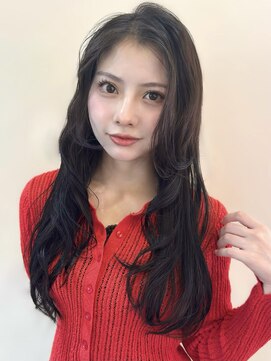 アリスバイアフロート 自由が丘(ALICe by AFLOAT) >>レイヤーカット×流れる顔周り