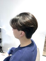 ネオリーブウリ 二子玉川店(Neolive uri)&nbsp;ブルーブラックフェザーパーマサーフカールセンターパート