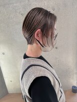 エウペ 渋谷(WEUPE)&nbsp;斜めバング/グレージュカラー/デザインカラー/シルキーベージュ