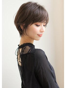 ルエ(rue) 【rue京都】大人可愛い小顔ワンサイドショート前下がり