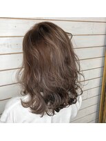 ビーヘアサロン(Beee hair salon) 【渋谷Beeehair/山森伴利】A/W NewStyle