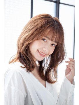 シェルベアー(Shell Bear) 【shellbear 銀座】大人可愛い外ハネミディアム