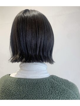 ケーオーエスビューティー(K O S beauty) 切りっぱなしボブ