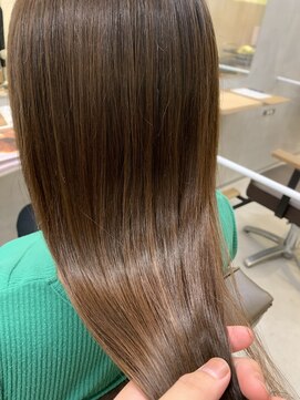 ルーメ(lume) 縮毛矯正/髪質改善/イルミナカラー/tokioトリートメント