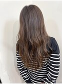 【パーマ】ロングのゆるふわセピアスタイル