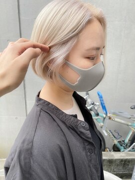 エミス バイ メルト 吉祥寺(emis by melt) 【堀惠】ホワイトベージュ/ダブルカラー/ボブ/切りっぱなし