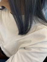 フェリーチェ ヘアデザイン(felice HAIR DESIGN) インナーカラー。コバルトブルー。