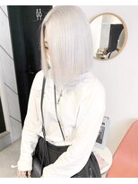 シピ バイ ブレス(shipi. by brace)&nbsp;ホワイトカラー