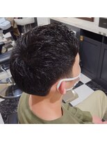 ルシードスタイル クリザンテーム&nbsp;アップバングにスッキリ刈り上げ