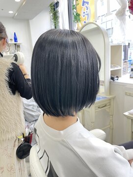 アルターシェリー(aL-ter che'rie) ブルーブラック/ハッシュカット/イメチェン/フルバング　新籾