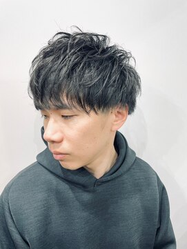 スカット 新宿(Sucut) ダークアッシュ/カルマパーマ/ベリーショート<理容室>[新宿]