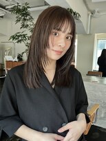 顔まわりレイヤーミディアムグレージュ