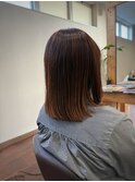 少しオレンジっぽさが入ったベージュ
