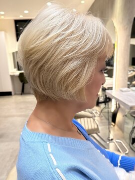 ロンドネートゥル 新潟(Lond naitre) ブロンドショートボブ