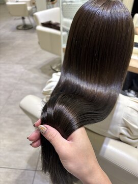 エアー 福岡(AIR) ダークグレージュカラー