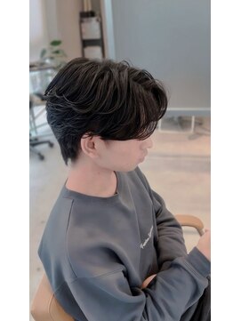 ジーナ 天神(Zina) 毛流れセンターパート【鐘ヶ江】