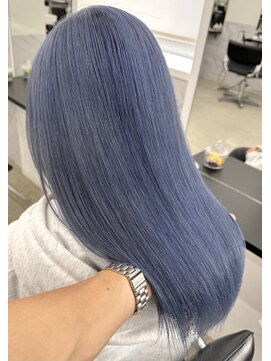 エゴル ナゴヤサカエ(ENGOL NAGOYA SAKAE) 新美蓮/ブルー/ブルーシルバー/寒色/ハイトーン/ブリーチ