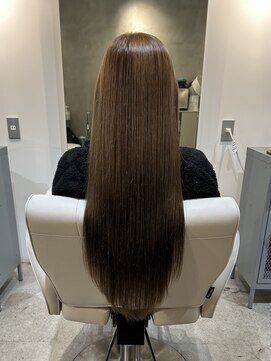 白髪ぼかしハイトーンカラーオーダーメイドヘアエステ