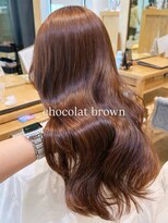 バイオレット ヨコハマ(Violet Yokohama)&nbsp;透明感ブリーチなしchocolat brown×レイヤーカット（AO-13）