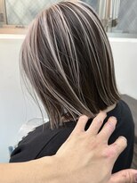 ヴェルデ(Verde) アンブレラカラー×ボブヘア