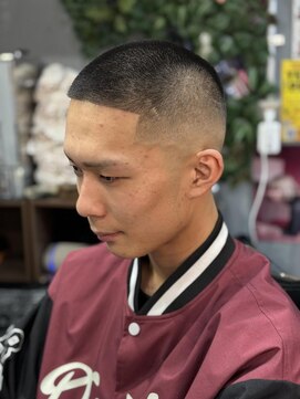 バーバーショップライズ 2nd(barber shop RAIzE) 坊主フェード