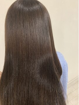 アコ(aco.) 【髪質改善コース】白髪染めを個室サロンaco.本八幡で♪