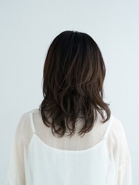 ジュール 新宿三丁目(Joule) 前髪カタログ/くびれミディ/イヤリングカラー/新宿三丁目