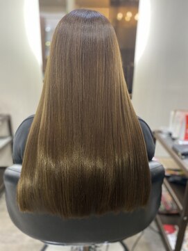 ブリーズ(BREAZE) 髪質改善プレミアムトリートメントフォルムメイク[博多美容室]