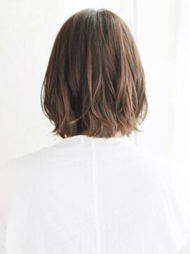 ヘアメイク ナル(hair make nalu) 濡れ感外はねニュアンスカールボブ