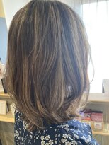 モラ 神楽坂(Mora)&nbsp;立体感と透明感のあるハイライトカラー◇グレーベージュ