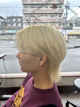 オンフリーク(ON FLEEK) 金髪センターウルフ