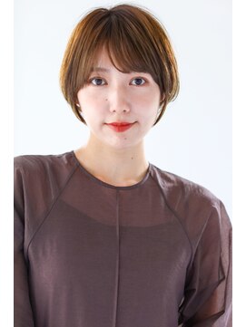 ガリカ 蔵前(Gallica) 【竹之内蔵人】大人可愛い丸みショートボブ/流し前髪