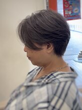 ミングル(MINGLE) ショートボブショートカットショートヘアボブヘア白髪ぼかしボブ
