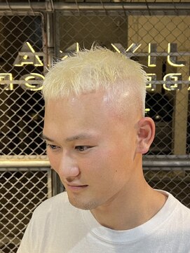 フジヤマ バーバー ショップ(FUJIYAMA BARBER SHOP) 2ブリーチ／ラフクロップ