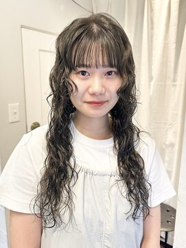 ラレイ ハラジュク(Lalei harajuku) 【白石】レディーススパイラルパーマオリーブグレージュ学割原宿