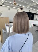 切りっぱなしボブ/ミルクティーベージュ