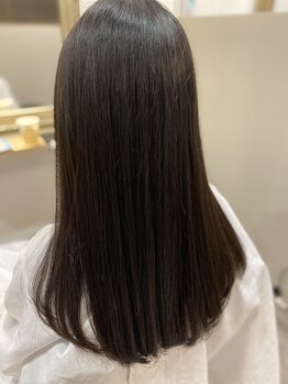 シエルタルミ(CIEL TARUMI)の写真/【女性スタイリストのみ】「酸性ストレート×Reborn」でパサついた毛先もしっとり潤う美髪が叶います♪