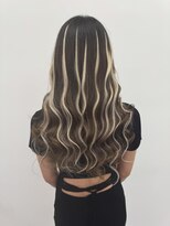 ロサ ファイブヘアー(Rosa..5Hair) ガッツリ表面ハイライト！