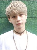 ハイトーンホワイト×刈り上げショート/メンズ