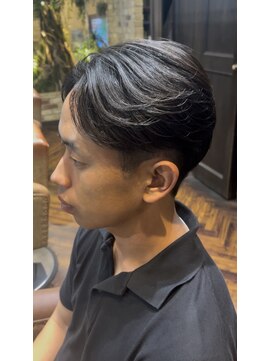 モナン 新宿(Monan) 曲がる縮毛矯正 毛流れセンターパート