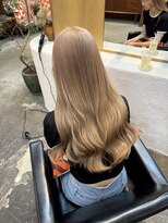 チャプター 問屋町(chapter)&nbsp;ケアブリーチミルクティーベージュカラーレイヤーカット韓国ヘア