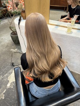 チャプター 問屋町(chapter) ケアブリーチミルクティーベージュカラーレイヤーカット韓国ヘア
