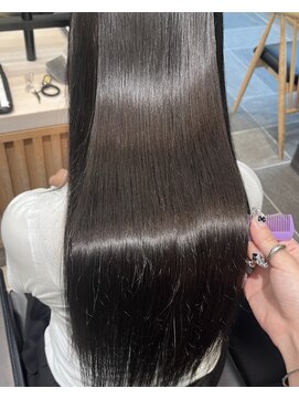 ラテ 渋谷(LATTE) 《縮毛矯正》ナチュラルストレート