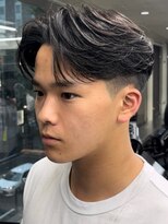 ニコ トウキョウ ロジック(nico TOKYO Logic)&nbsp;センターパートニュアンスパーマ曲がる縮毛矯正