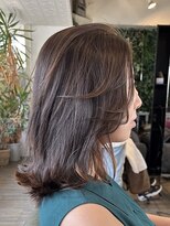 インデペンデンス(independence)&nbsp;【四条烏丸】ミディアムレイヤー×アッシュブラウン