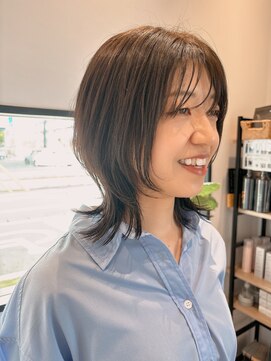 スーリール 福岡別府店(Sourire) ナチュラルなウルフヘア
