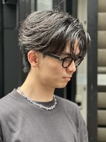 リロン 新宿(RIRON)&nbsp;大人センターパート　フェザーパーマ　ルーズパーマ　ニュアンス