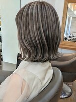ヘアスタジオルース(HAIR STUDIO LUZ)&nbsp;40代50代60代の大人ボブ/白髪ぼかしハイライト/堀江/北堀江