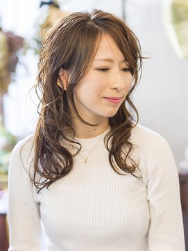 アーチヘアデザイン(ARCH hairdesign) .